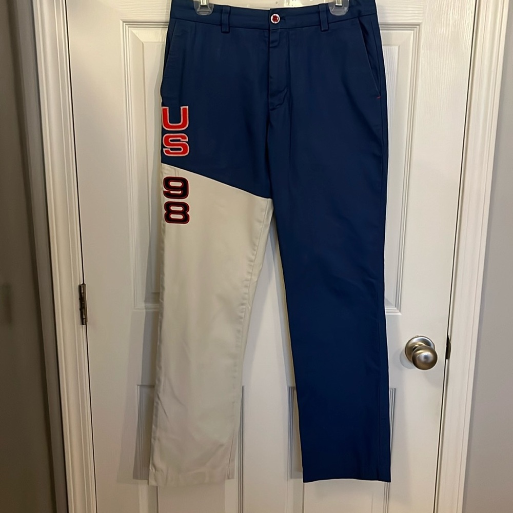 Vineyard Vines Breaker Pants 30x32, excellent condition. Blue and White